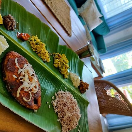 The Ixora - A Boutique Homestay Varkala Bagian luar foto
