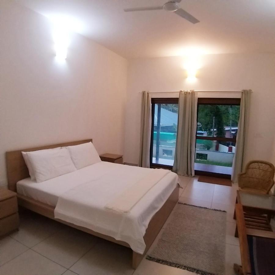 The Ixora - A Boutique Homestay Varkala Bagian luar foto