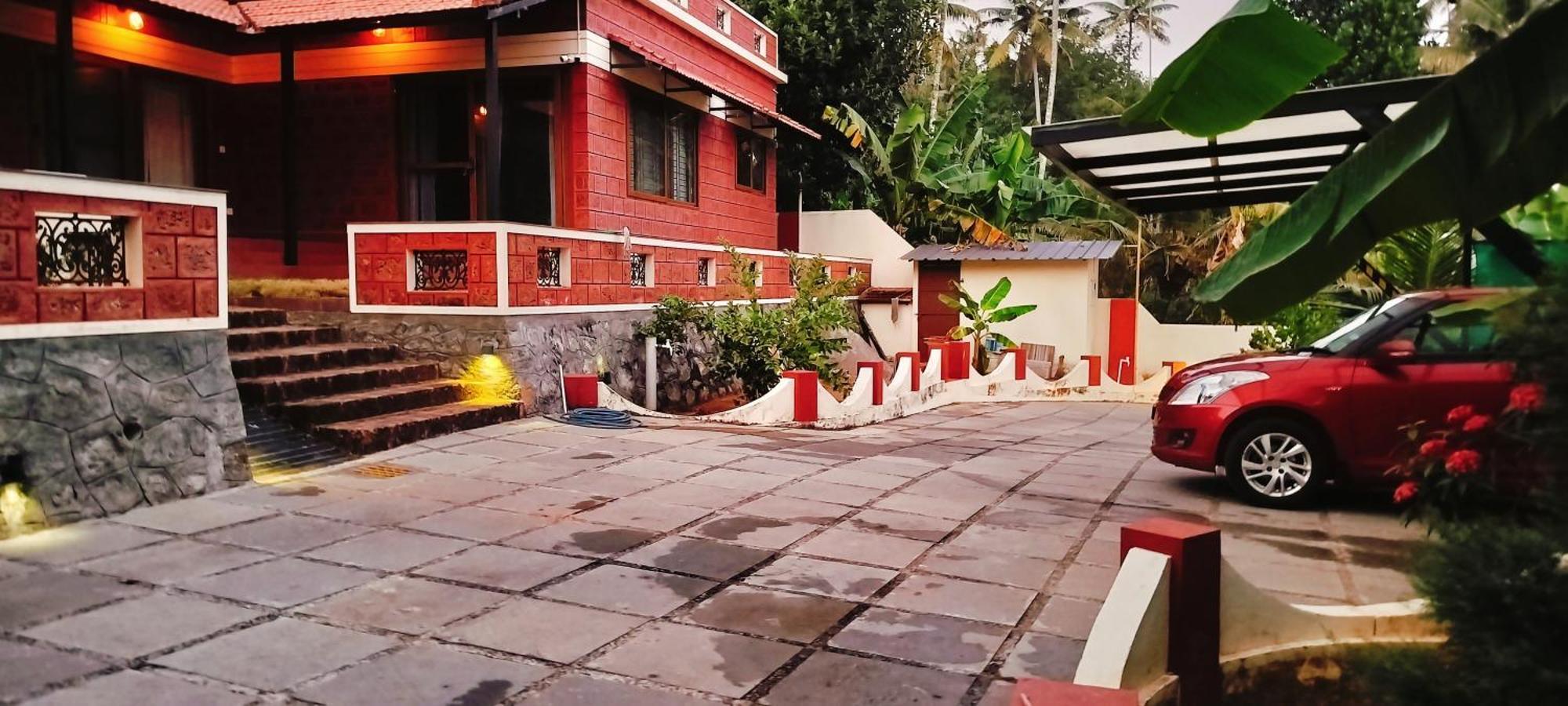 The Ixora - A Boutique Homestay Varkala Bagian luar foto